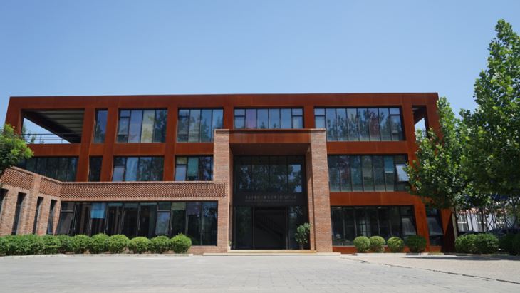 Fàbrica d'escultures d'acer inoxidable