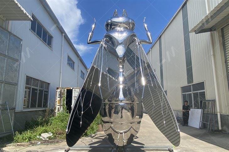 Mirror Polished Stainless Steel Bee Sculpture price